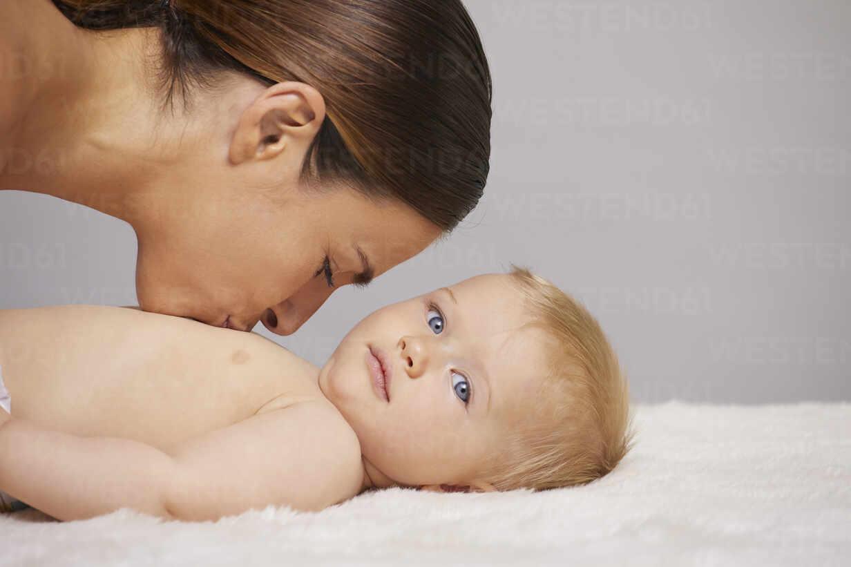 Aj starostlivosť o pokožku vášho dieťatka je prejavom lásky.